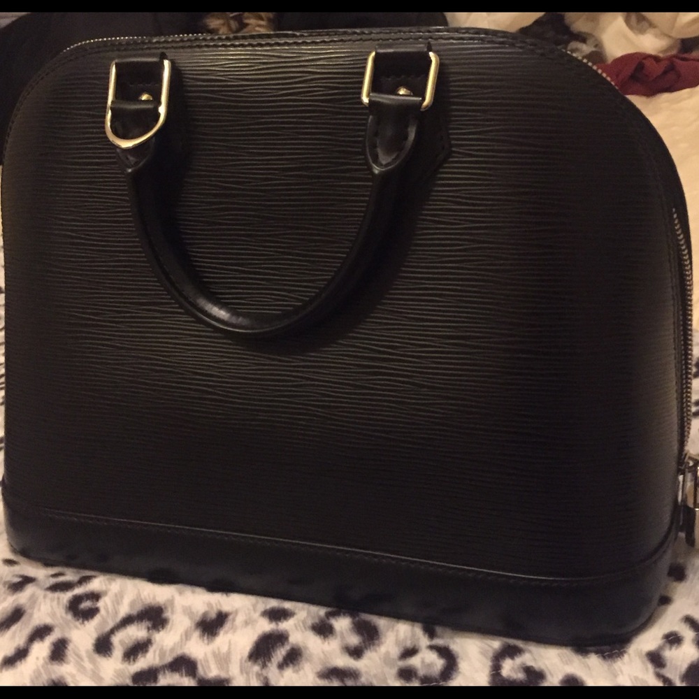 More Pics for Louis Vuitton Alma Bag